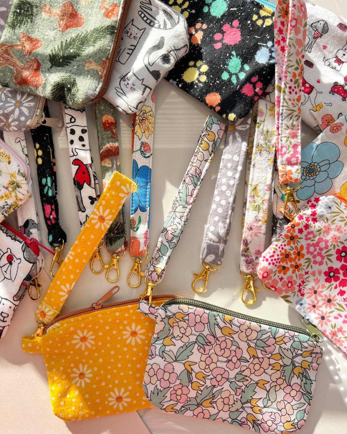 Cute Pouch with Wristlet, Handmade Coin Purse