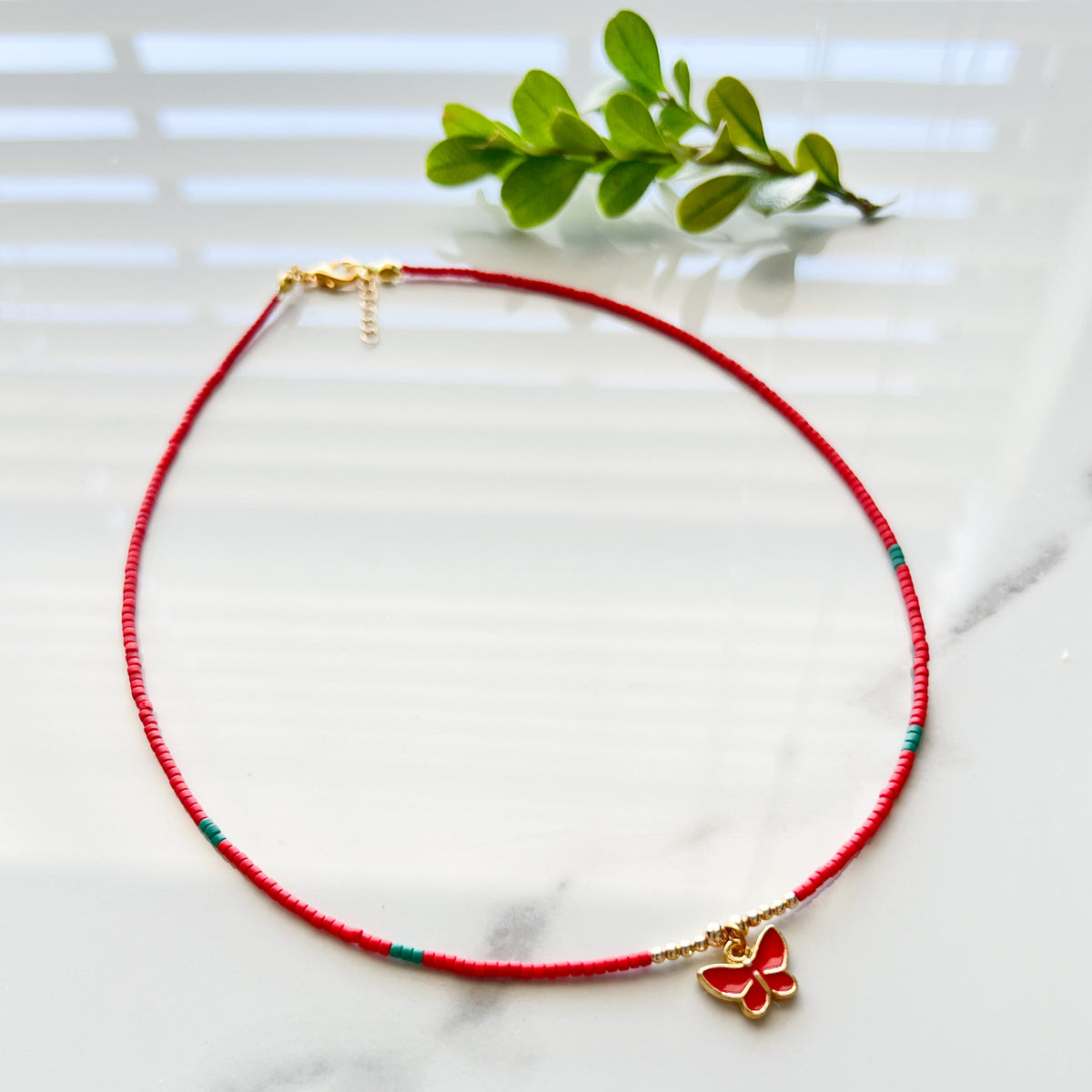 Butterfly Necklace ,Beaded Butterfly Choker Dainty Beaded Necklace with Butterfly Charm Choker For Summer Cute Necklace For Women