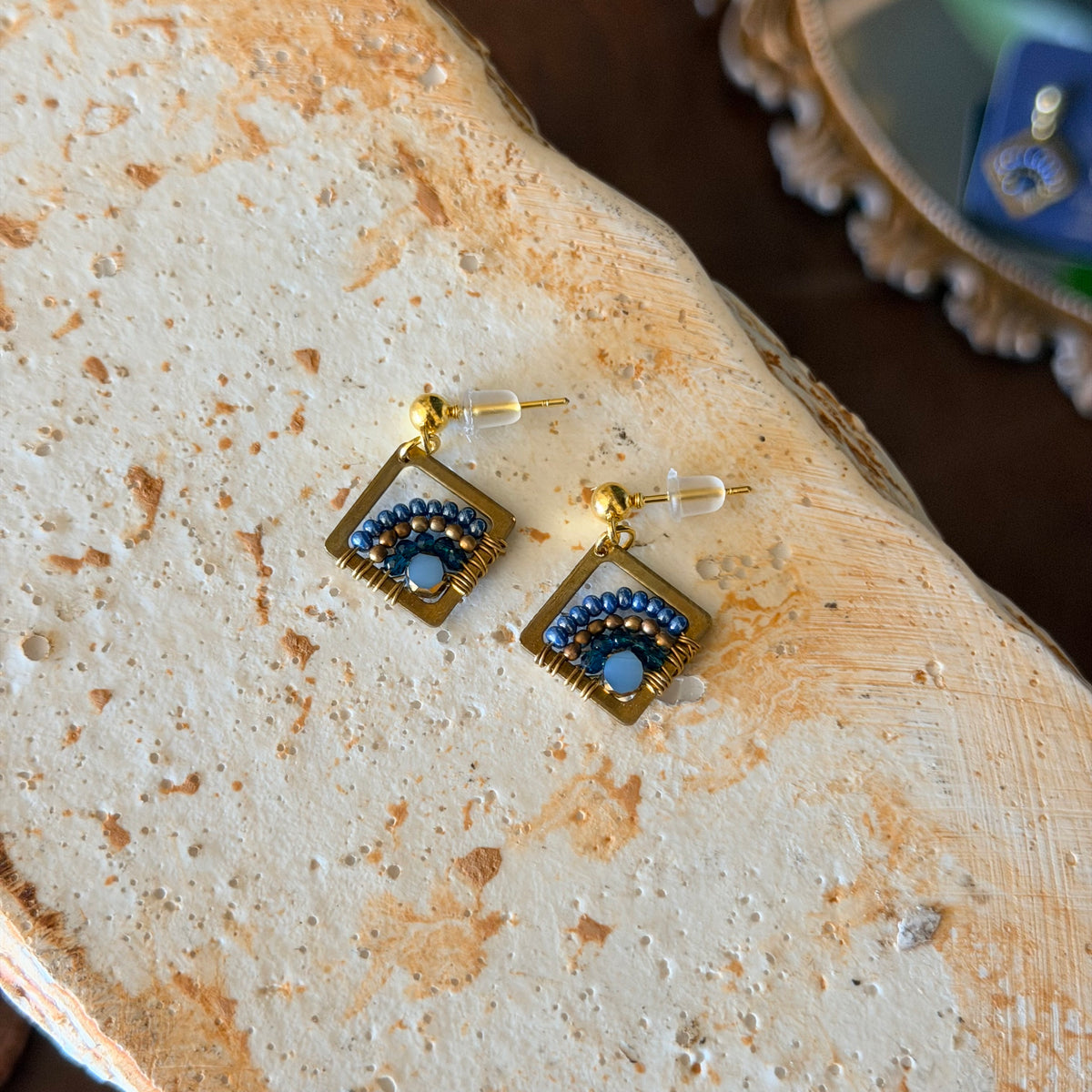 Minimalist Jewelry, Handmade Earring, Beaded Earrings
