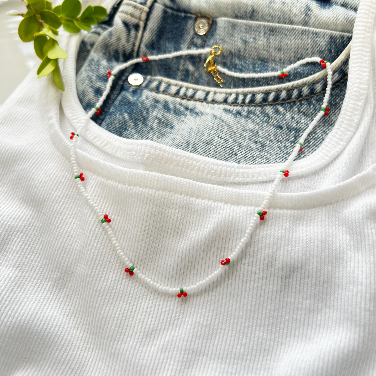 Cherry Beaded Necklace Seed Bead Choker Cherry Beaded Necklace Dainty White Necklace Everyday Boho Jewelry Trendy Cherry Charm