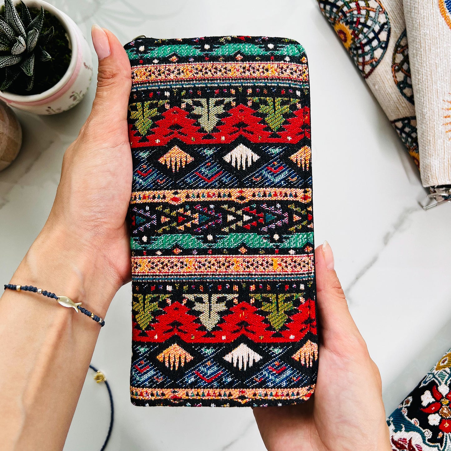 Rug Design Wallet for Women, Tapestry Style Boho Wallet