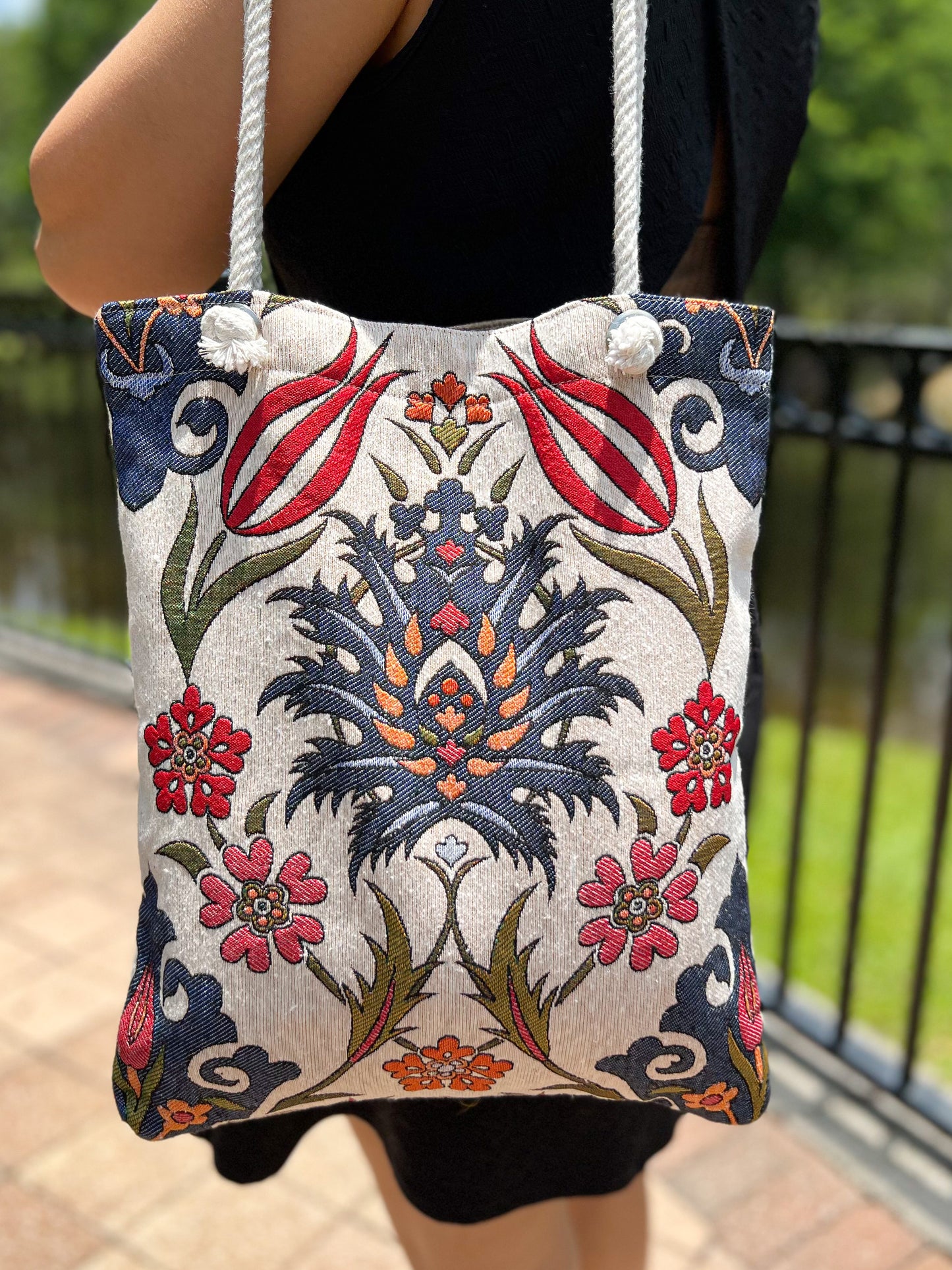 Shoulder Bag for Every Use, Floral Tote Bag, Woven Bag, Beach Bag